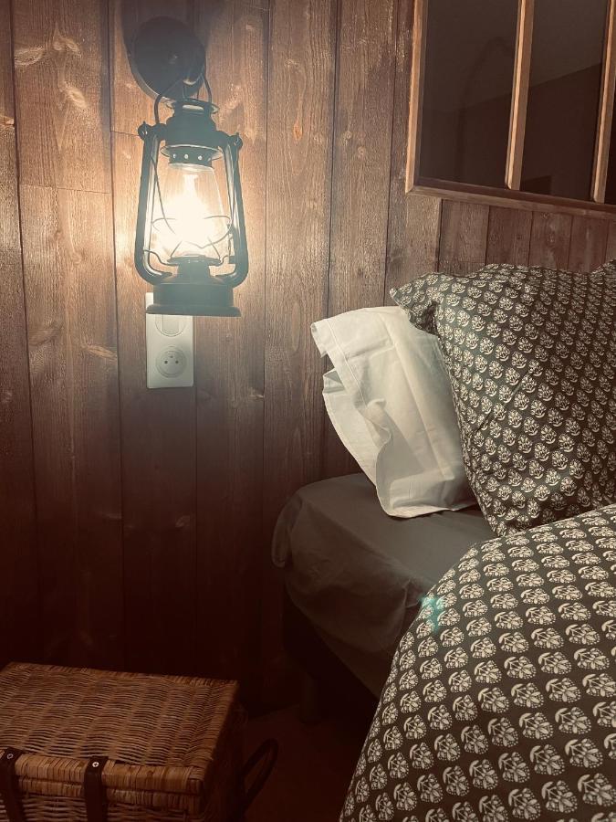 La Cabane Affranchie Moussy  Exteriör bild